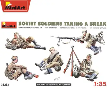 MiniArt 35233 колекция от модели на съветските войници по време на почивката в мащаб 1/35